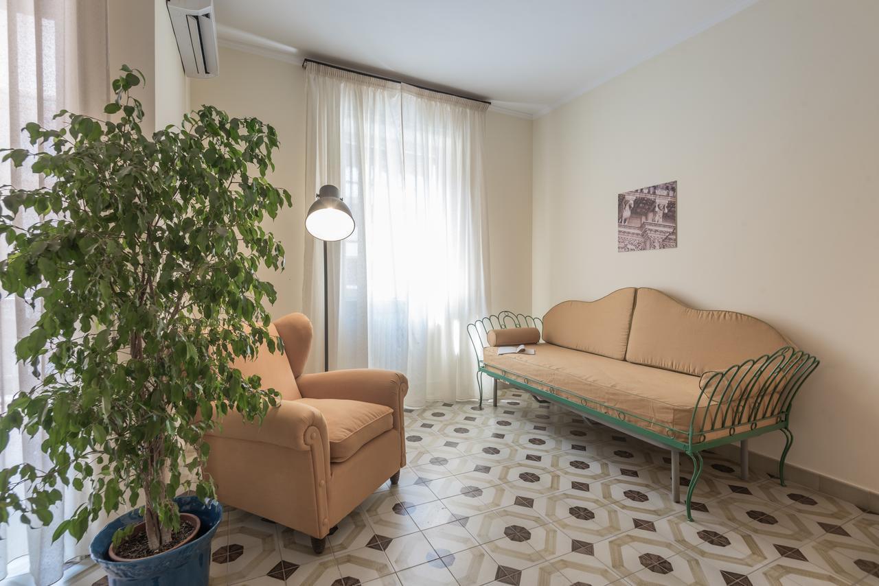 Suite Della Villa Lecce Exterior foto